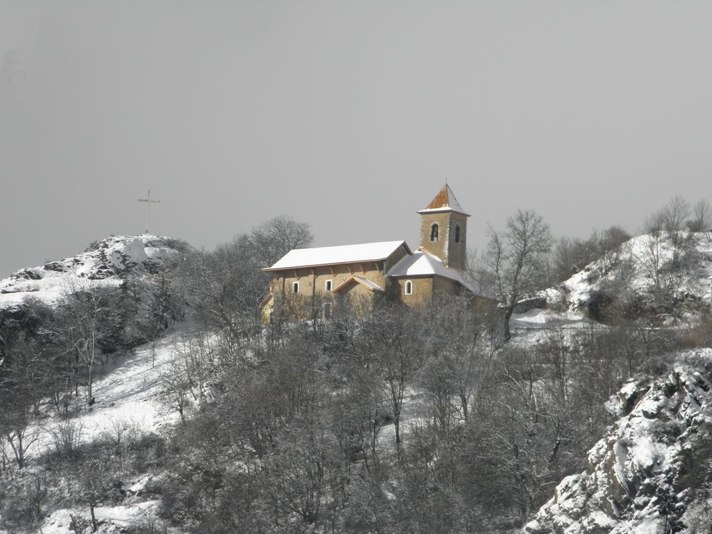 Gite Auberge Les Terres Blanches De Meolans المظهر الخارجي الصورة