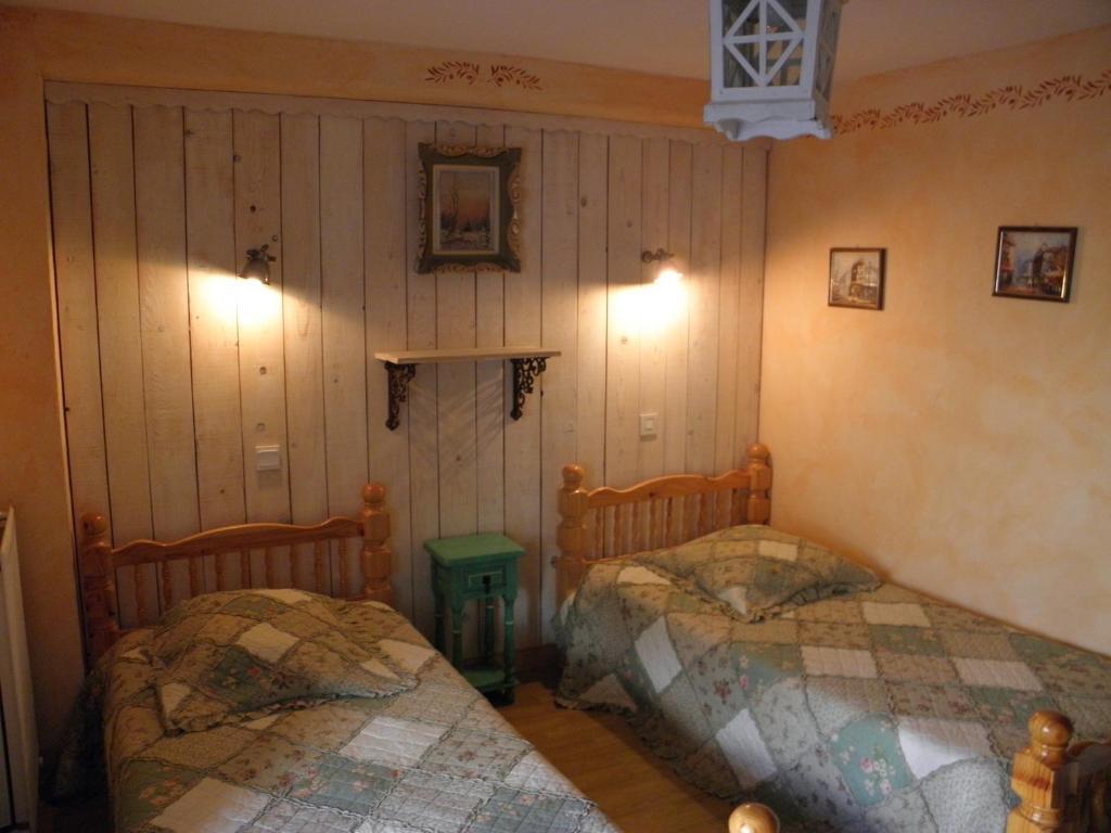 Gite Auberge Les Terres Blanches De Meolans الغرفة الصورة
