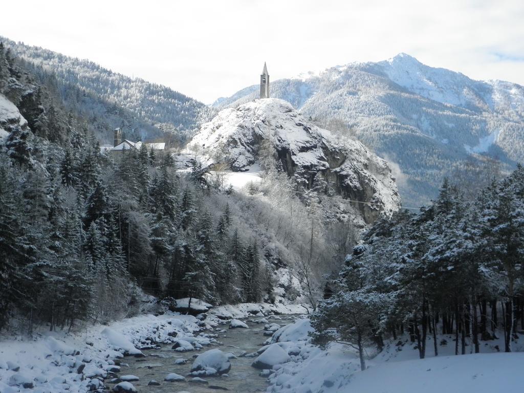 Gite Auberge Les Terres Blanches De Meolans المظهر الخارجي الصورة
